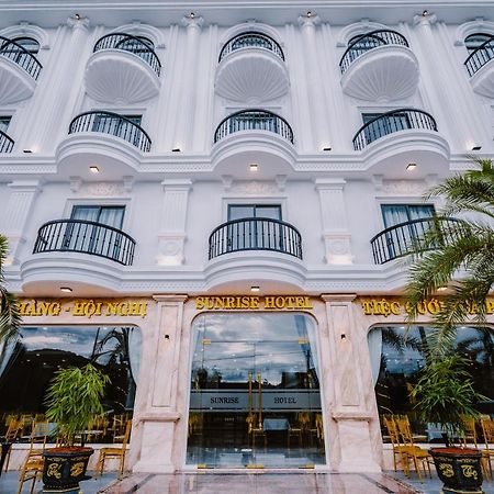 Sunrise Hotel Ha Tien Luaran gambar