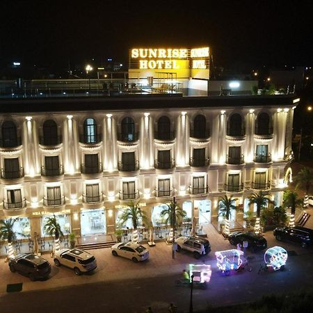 Sunrise Hotel Ha Tien Luaran gambar