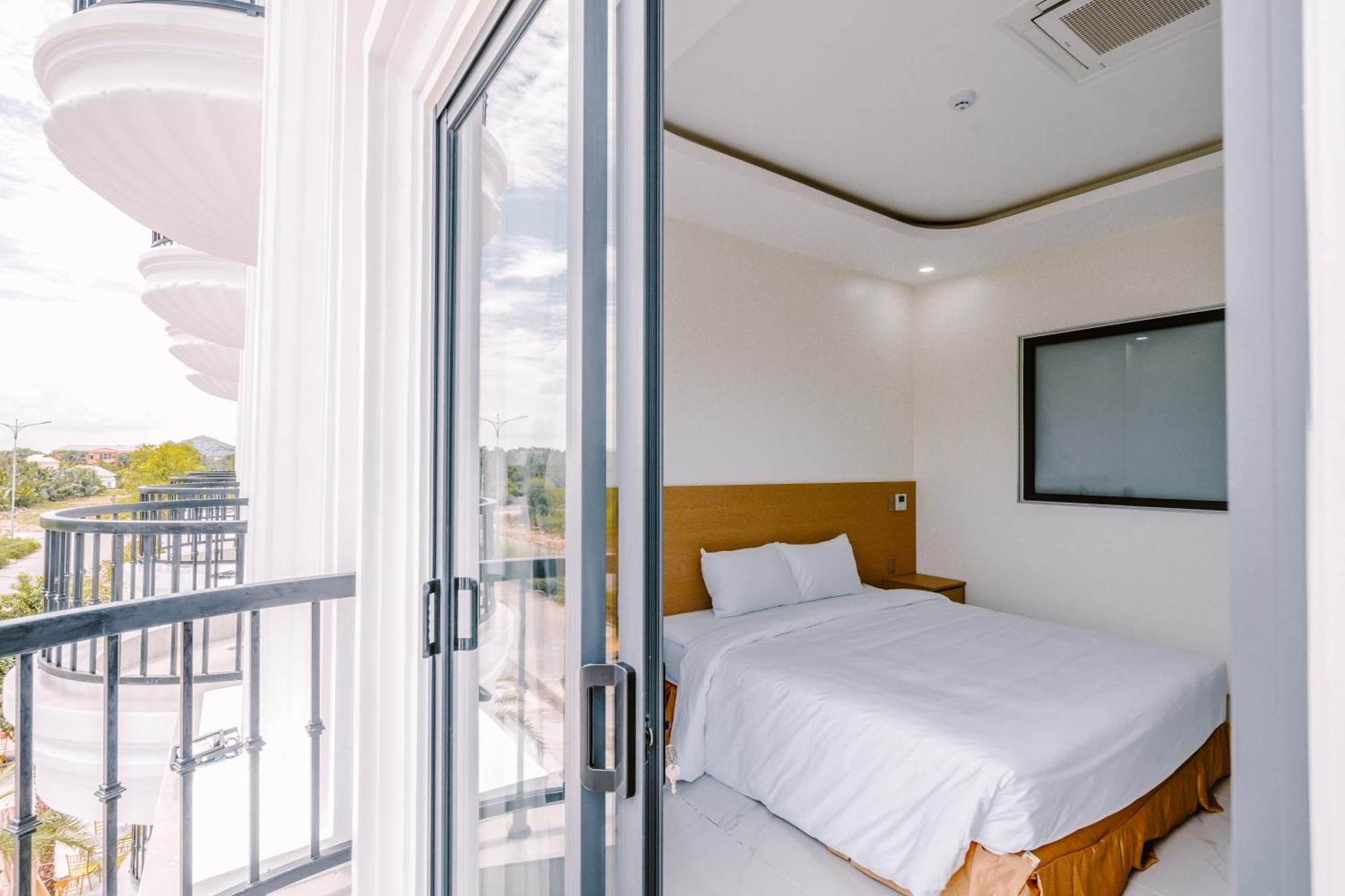Sunrise Hotel Ha Tien Luaran gambar