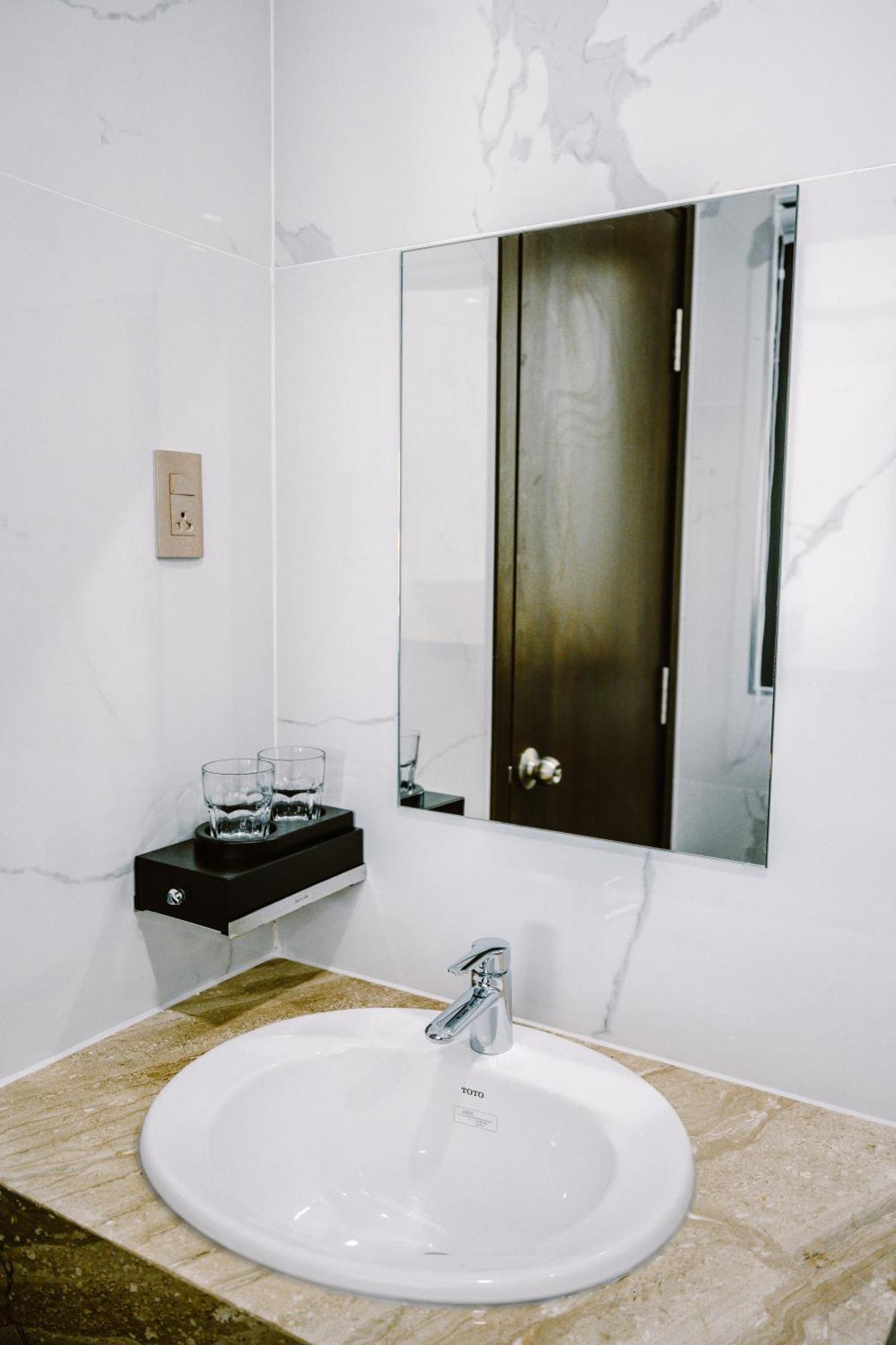 Sunrise Hotel Ha Tien Luaran gambar