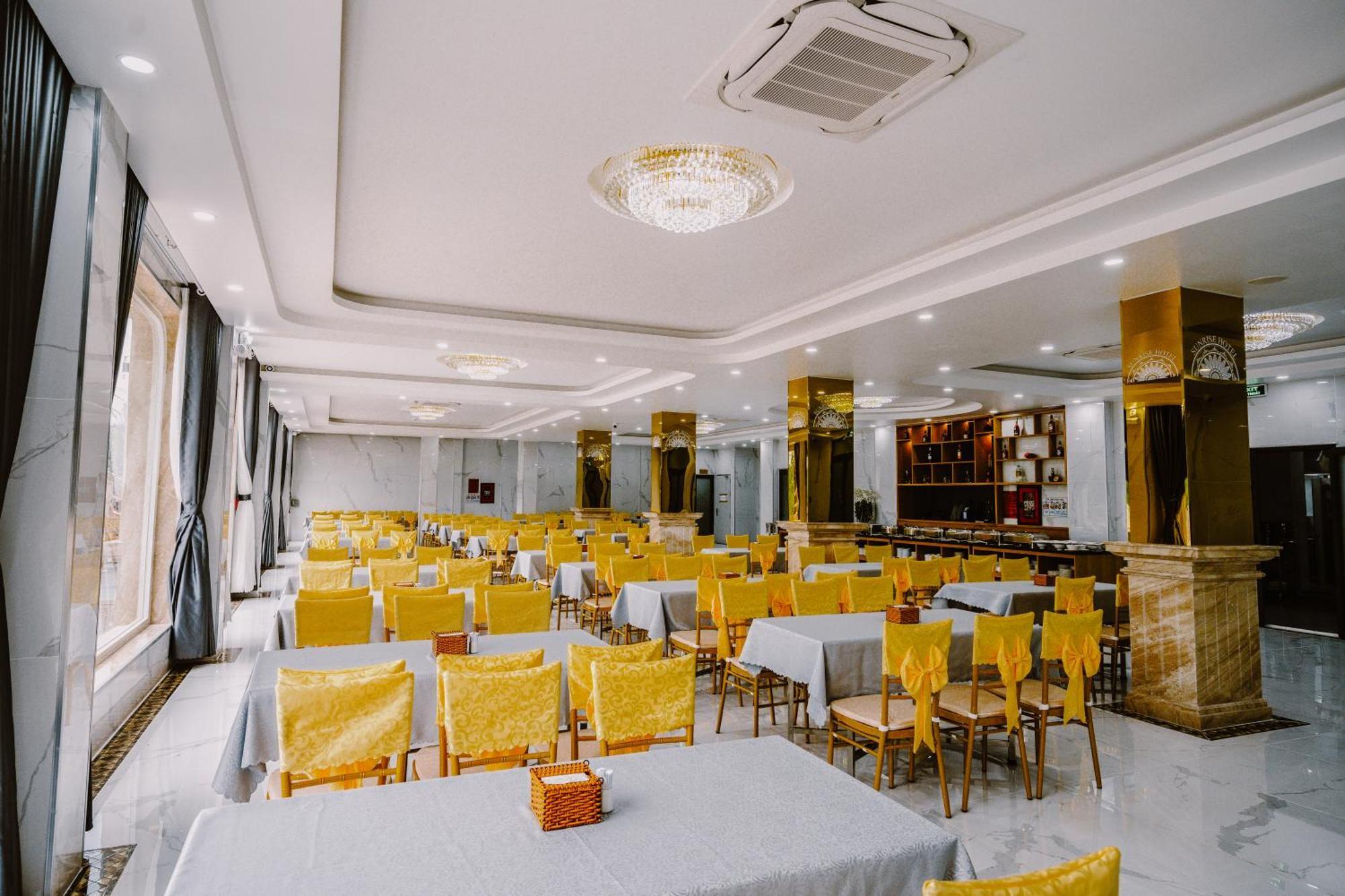 Sunrise Hotel Ha Tien Luaran gambar