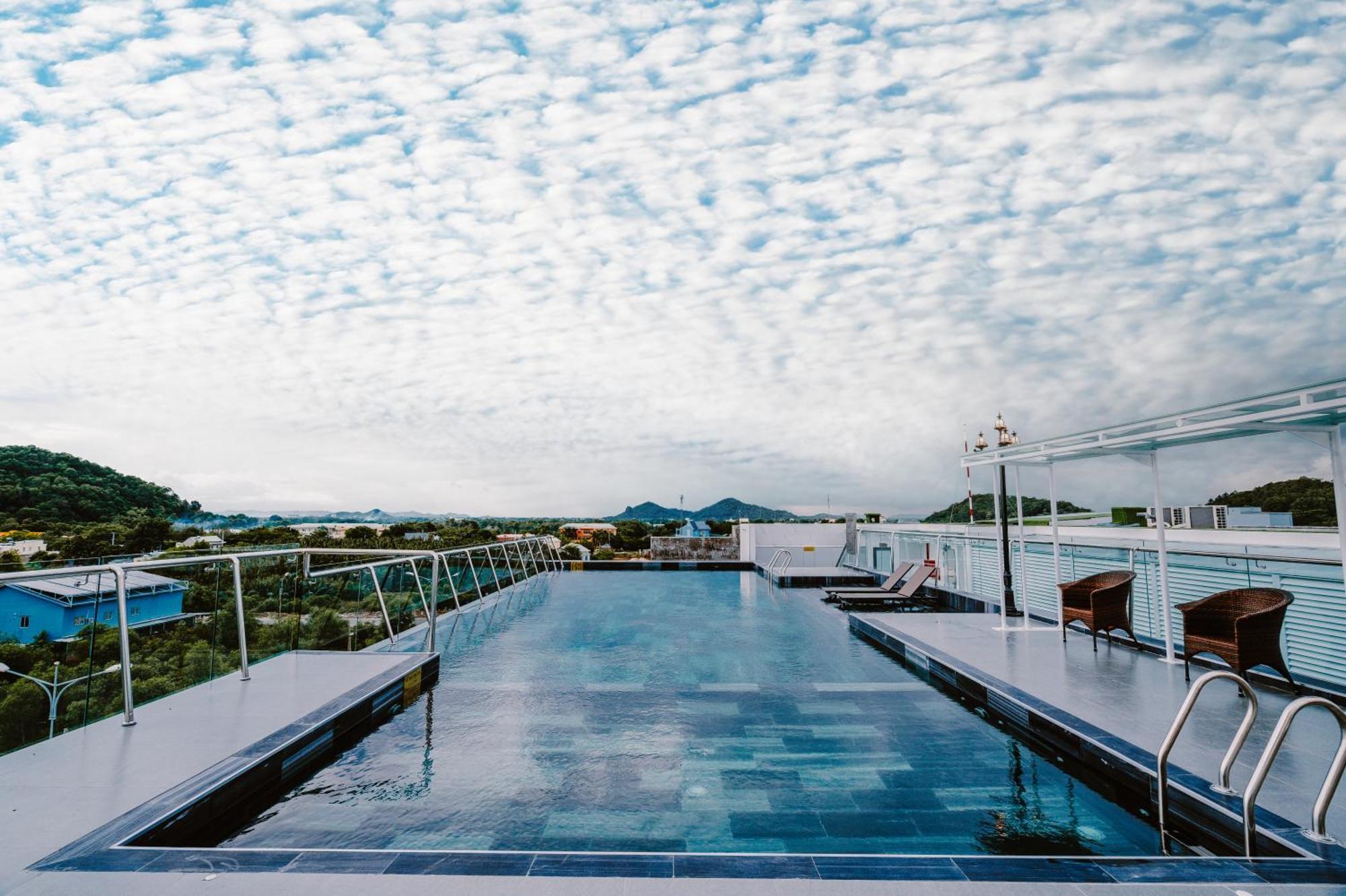 Sunrise Hotel Ha Tien Luaran gambar